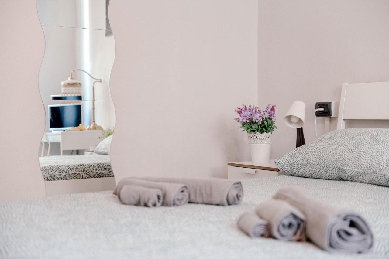 Downtown Rooms Como Zewnętrze zdjęcie