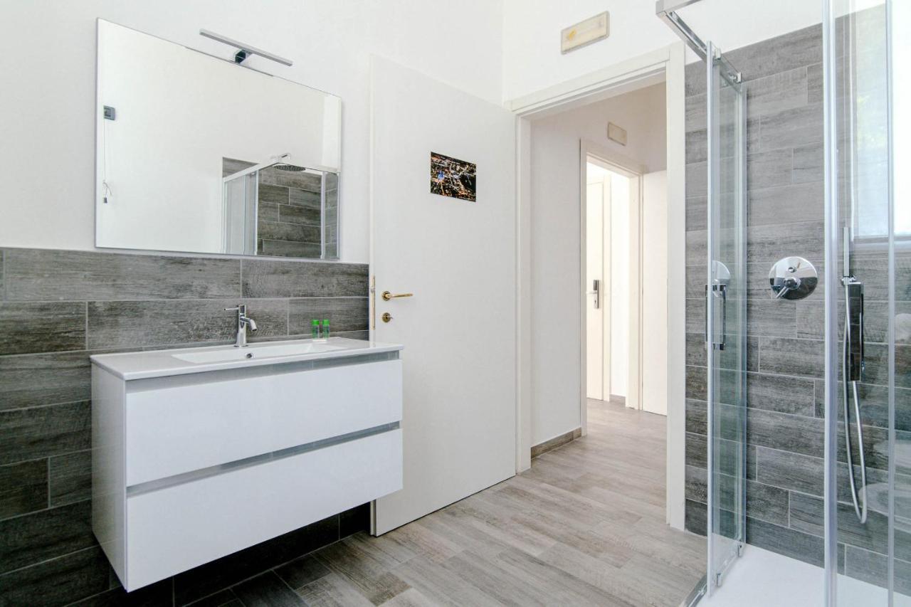 Downtown Rooms Como Zewnętrze zdjęcie